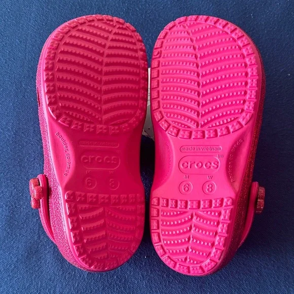 Disney CROCS Sparkly Pink Clogs - Picture 2 of 7
